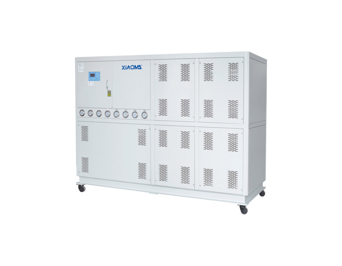 WATEER-COOLED INDUSTRIAL CHILLER